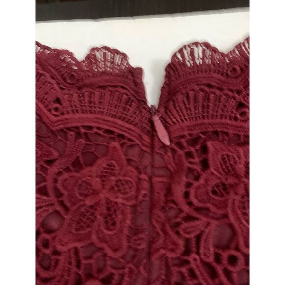 Lulus NWT Burgundy Lace Detail Dress - Picture 11 of 14